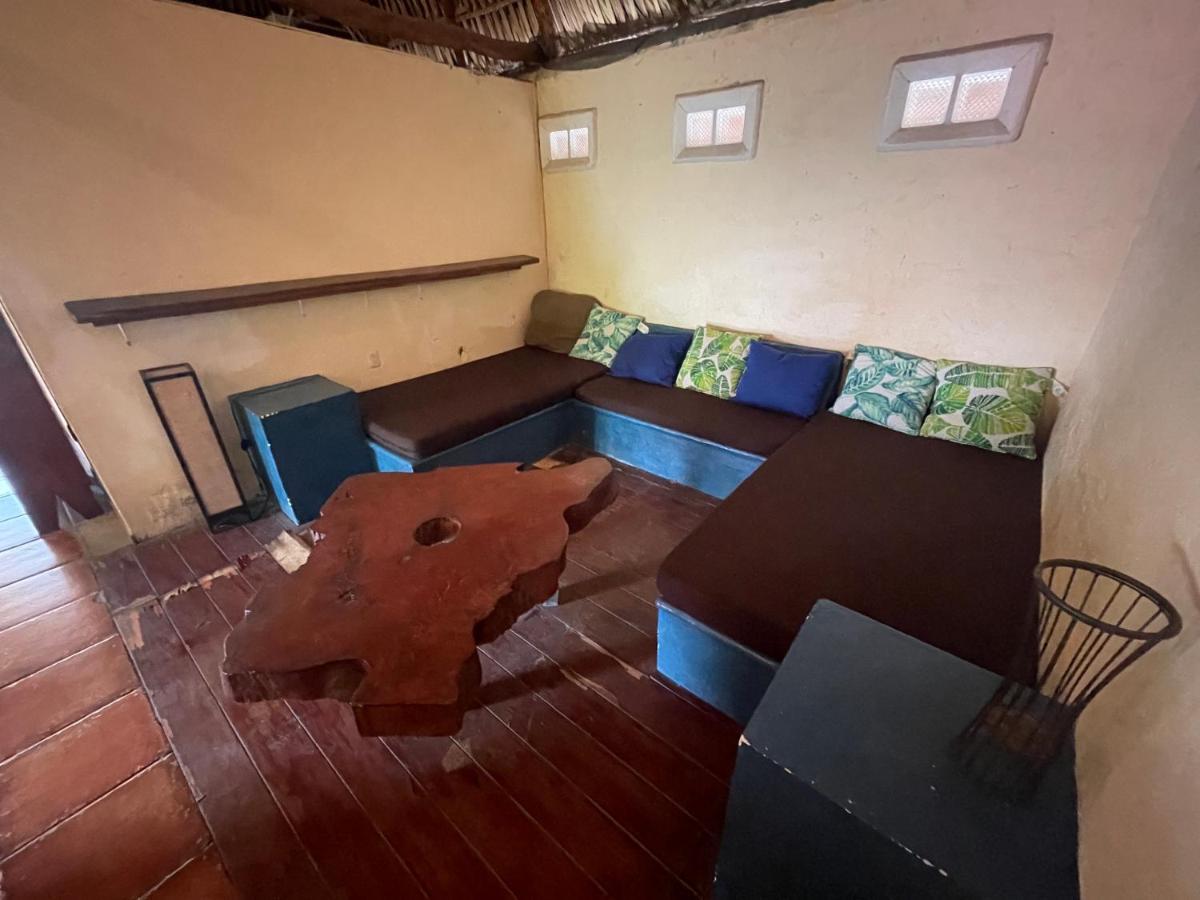 מונטריסיו Johnnys Place Hotel מראה חיצוני תמונה