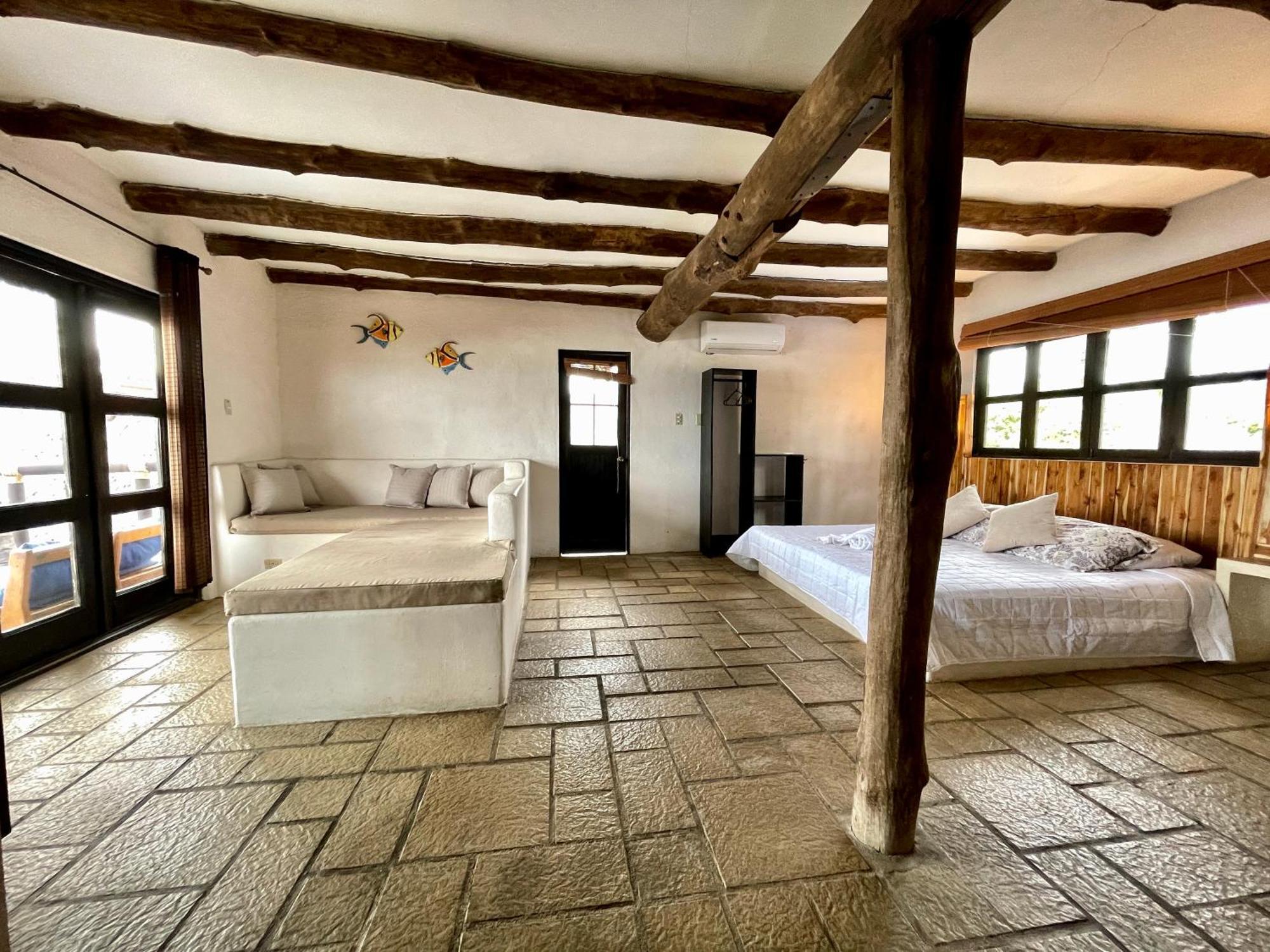 מונטריסיו Johnnys Place Hotel חדר תמונה